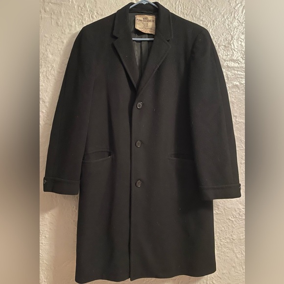 Vintage 1950s 100% pure cashmere black overcoat w/ button front/sleeves, lapel - Picture 1 of 10